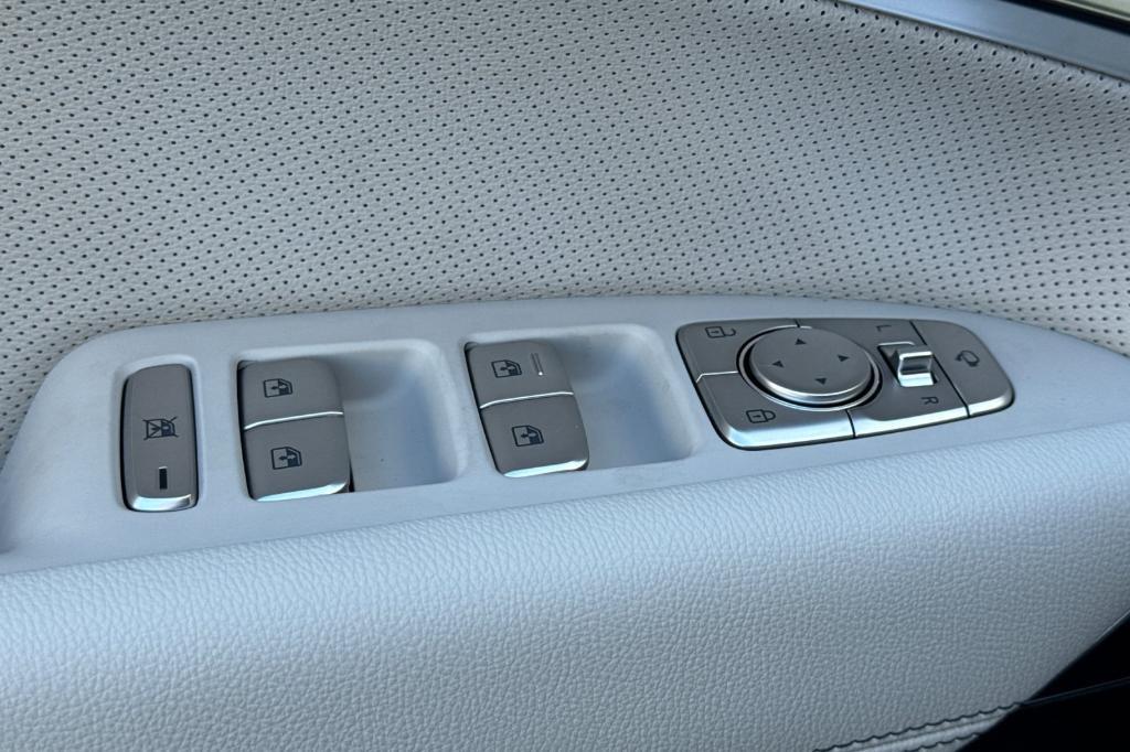 new 2026 Genesis G70 car, priced at $56,080