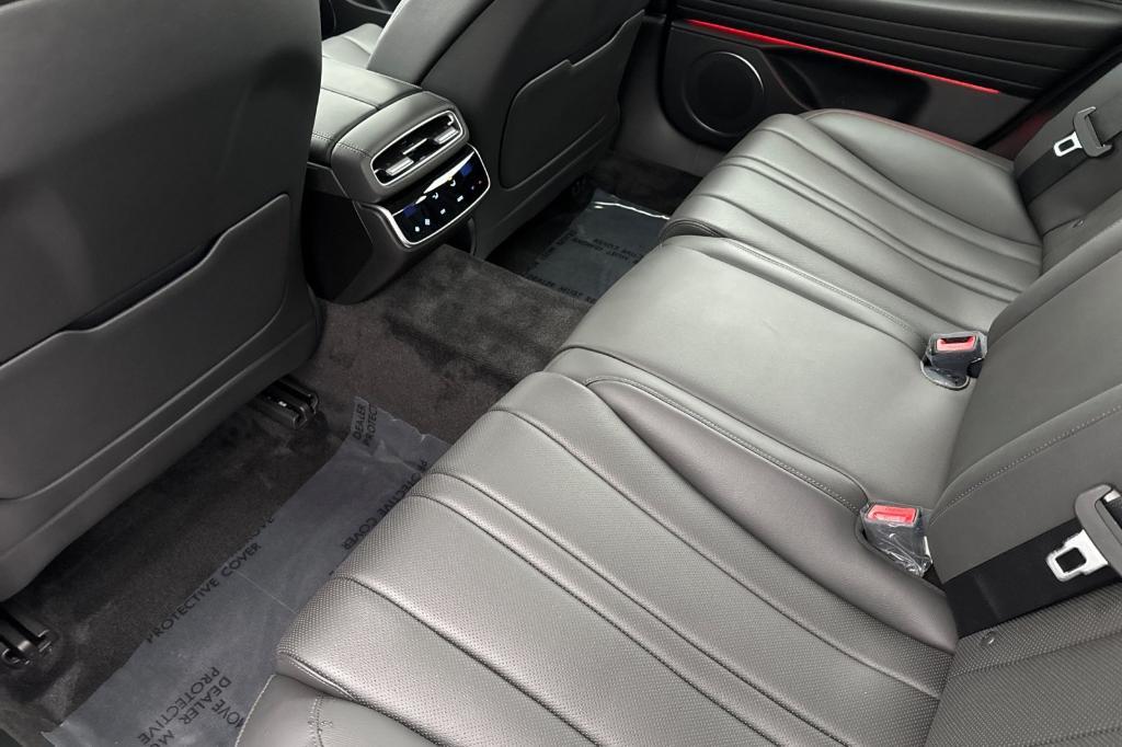 new 2025 Genesis G80 car, priced at $60,960