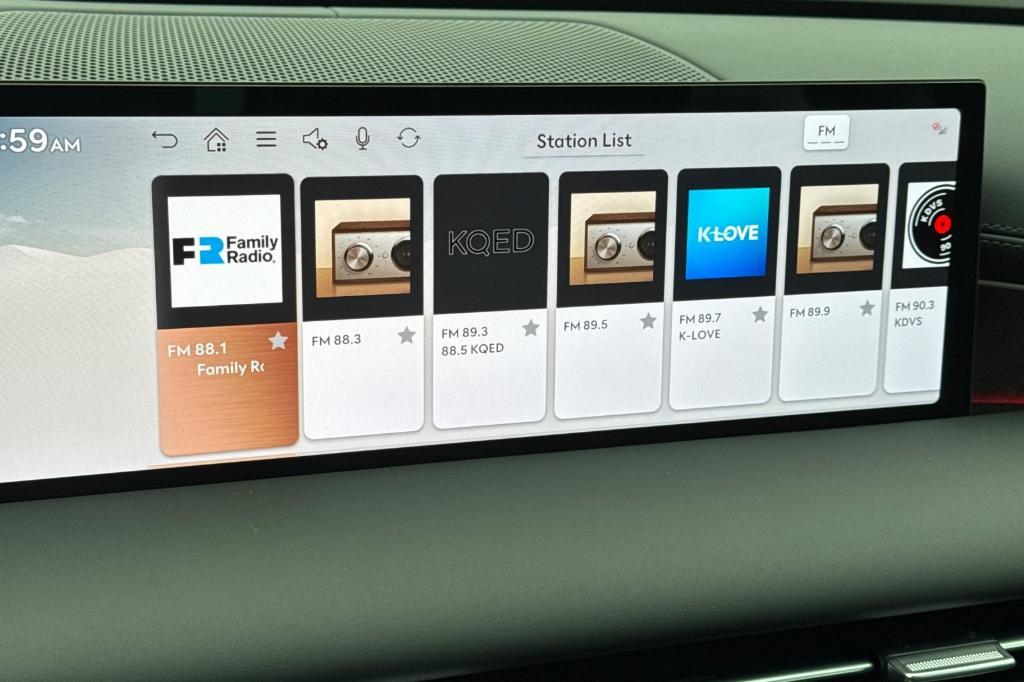 new 2025 Genesis G80 car, priced at $60,960