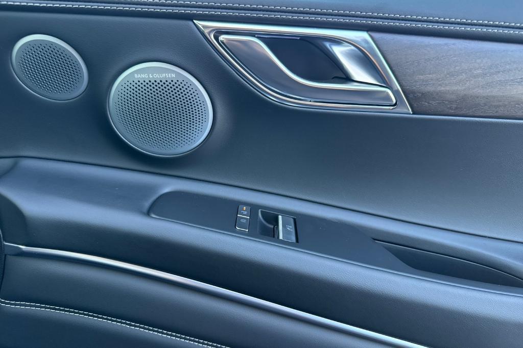 new 2026 Genesis GV80 car, priced at $78,510