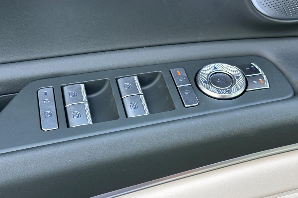 new 2026 Genesis GV80 car, priced at $84,730