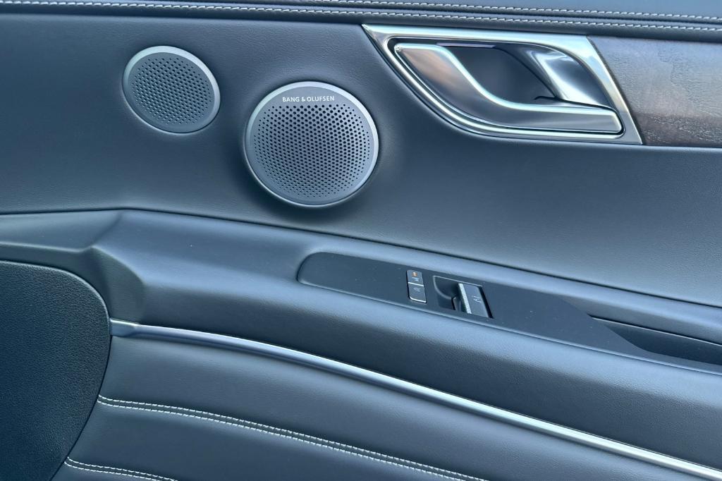 new 2026 Genesis GV80 car, priced at $71,055