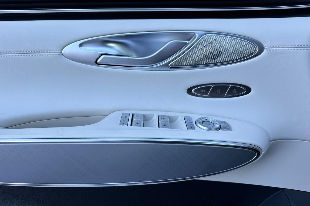 new 2025 Genesis Electrified GV70 car, priced at $60,955