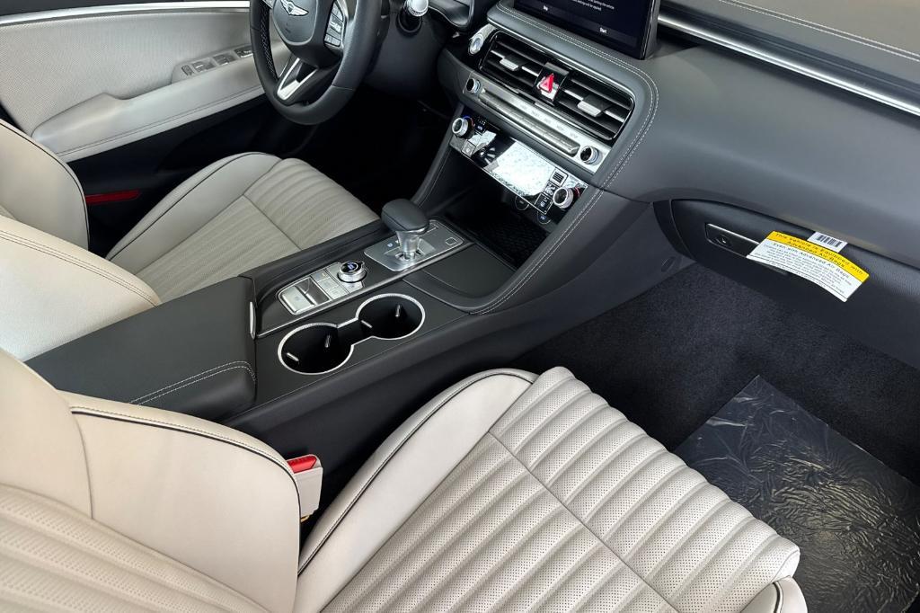 new 2025 Genesis G70 car, priced at $52,951