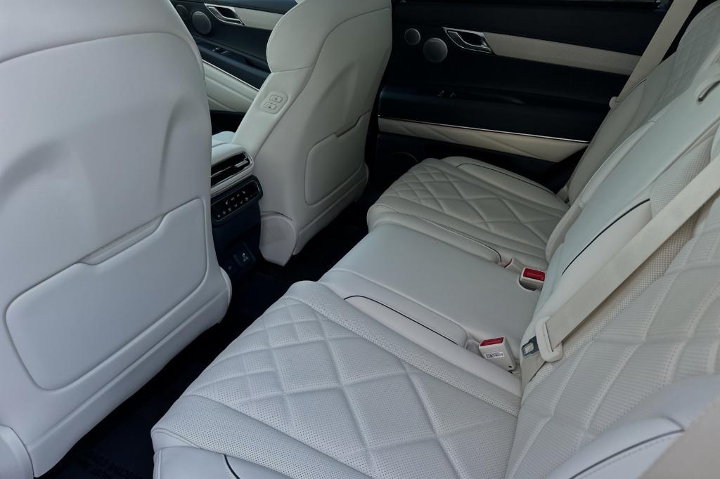 new 2025 Genesis GV80 car, priced at $80,320