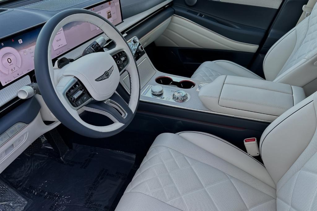 new 2025 Genesis GV80 car, priced at $80,320