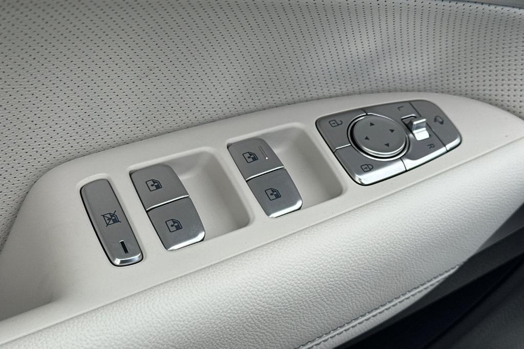 new 2026 Genesis G70 car, priced at $57,285