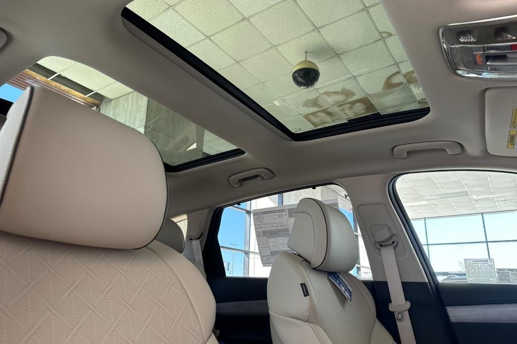 new 2025 Genesis GV80 car, priced at $74,070