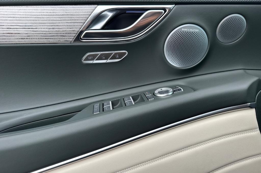 new 2026 Genesis GV80 car, priced at $84,635