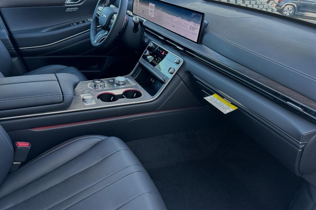 new 2025 Genesis GV80 car, priced at $62,755