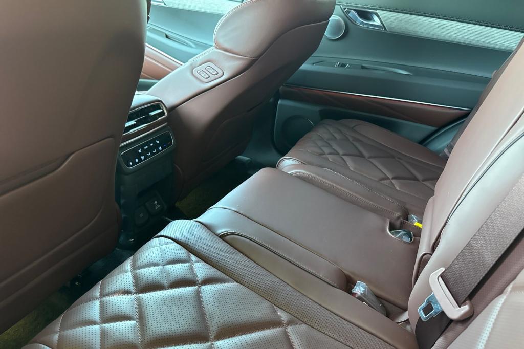 new 2026 Genesis GV80 car, priced at $84,625