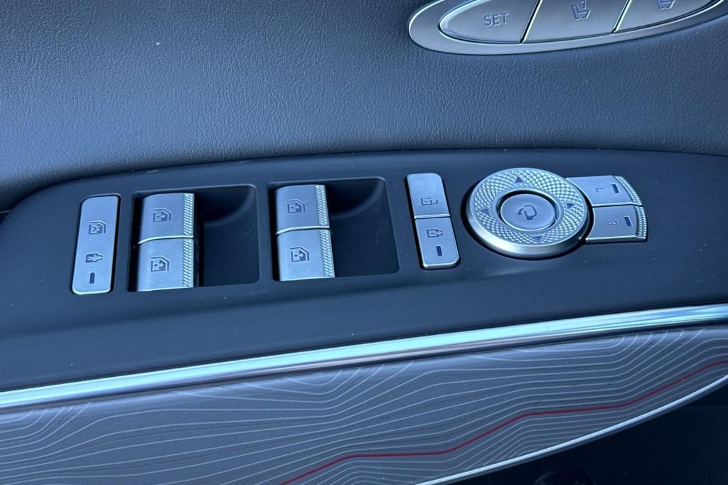 new 2025 Genesis GV70 car, priced at $46,955