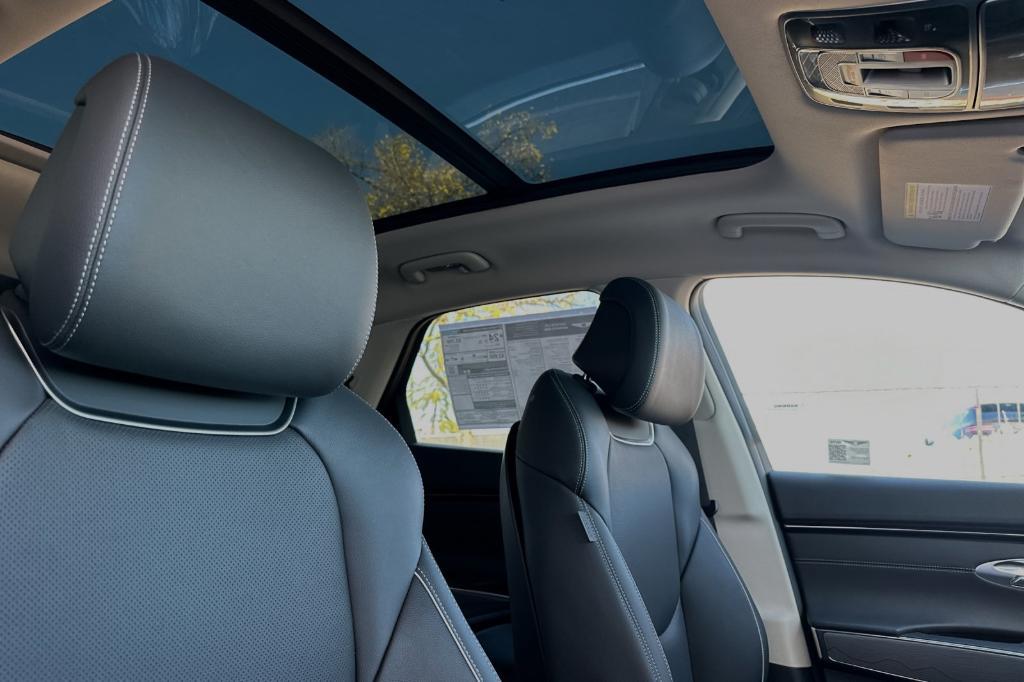 new 2025 Genesis GV70 car, priced at $47,175