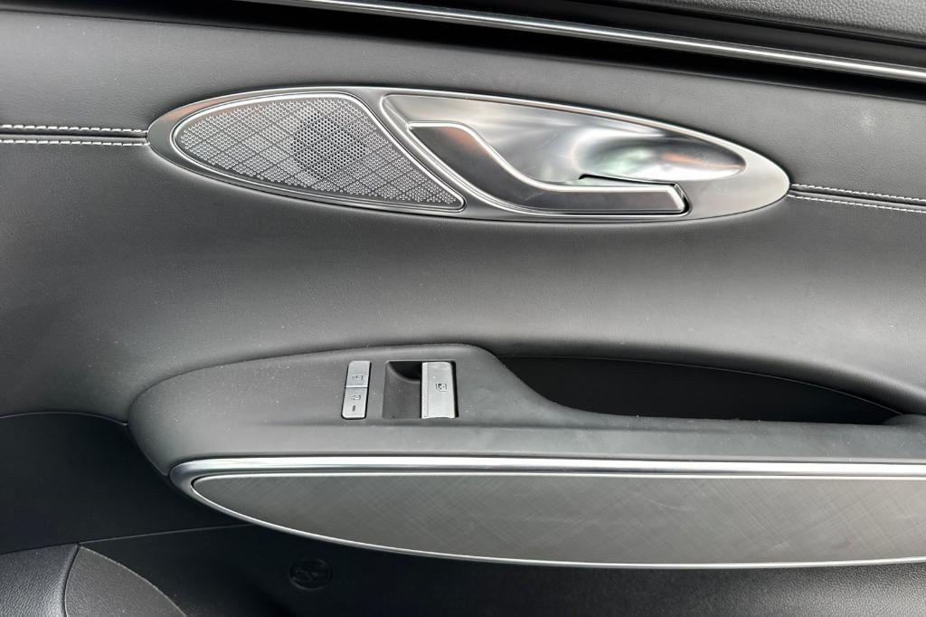 used 2025 Genesis Electrified GV70 car, priced at $52,991