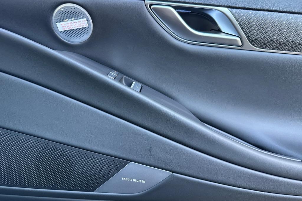 new 2025 Genesis G80 car, priced at $76,345