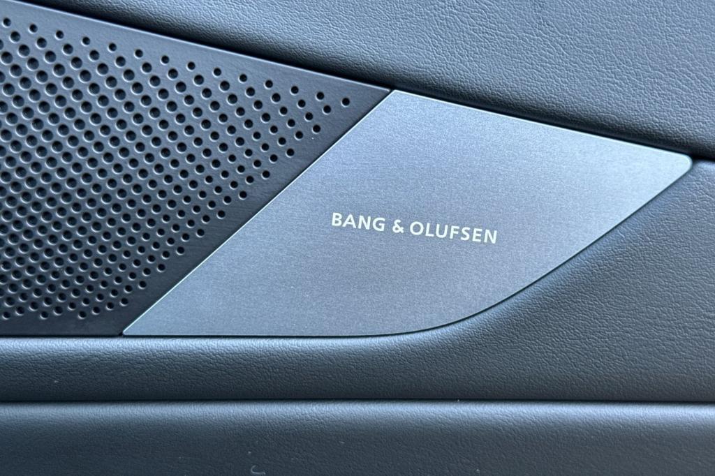 new 2025 Genesis G80 car, priced at $76,345