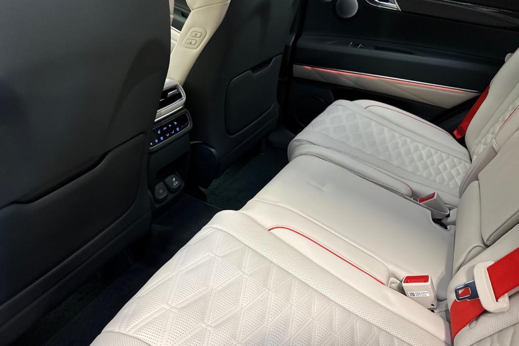 new 2025 Genesis GV80 Coupe car, priced at $88,605