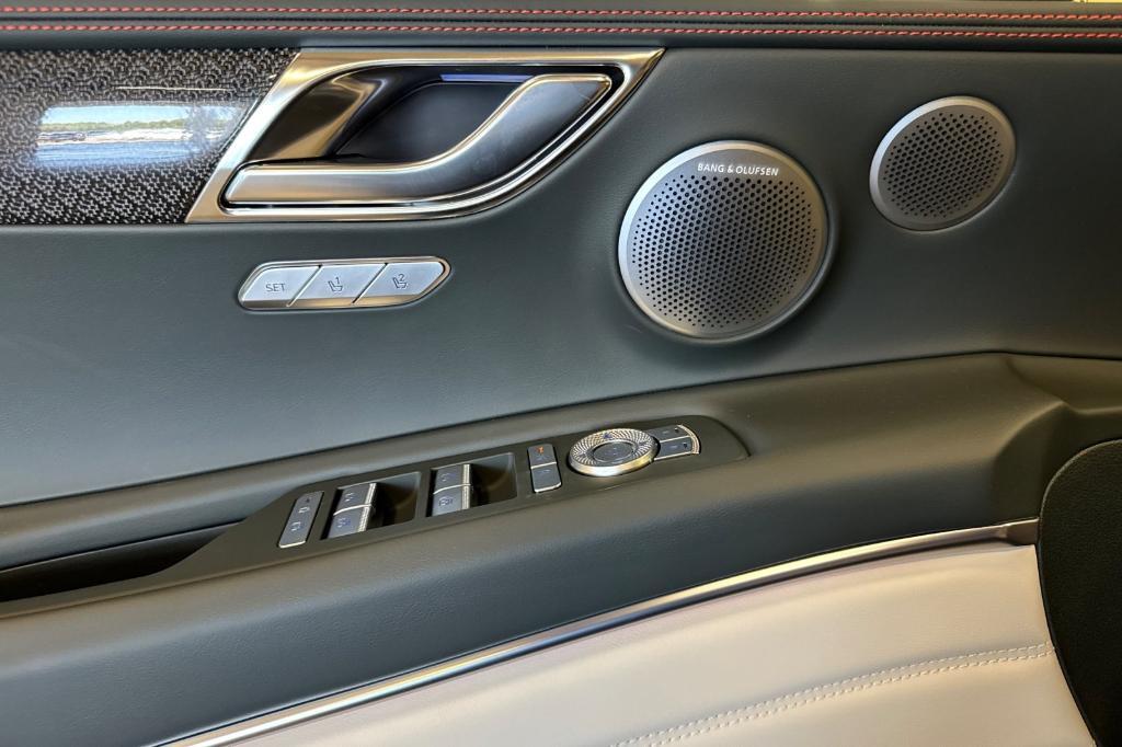 new 2025 Genesis GV80 Coupe car, priced at $88,605