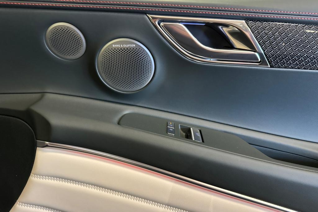 new 2025 Genesis GV80 Coupe car, priced at $88,605