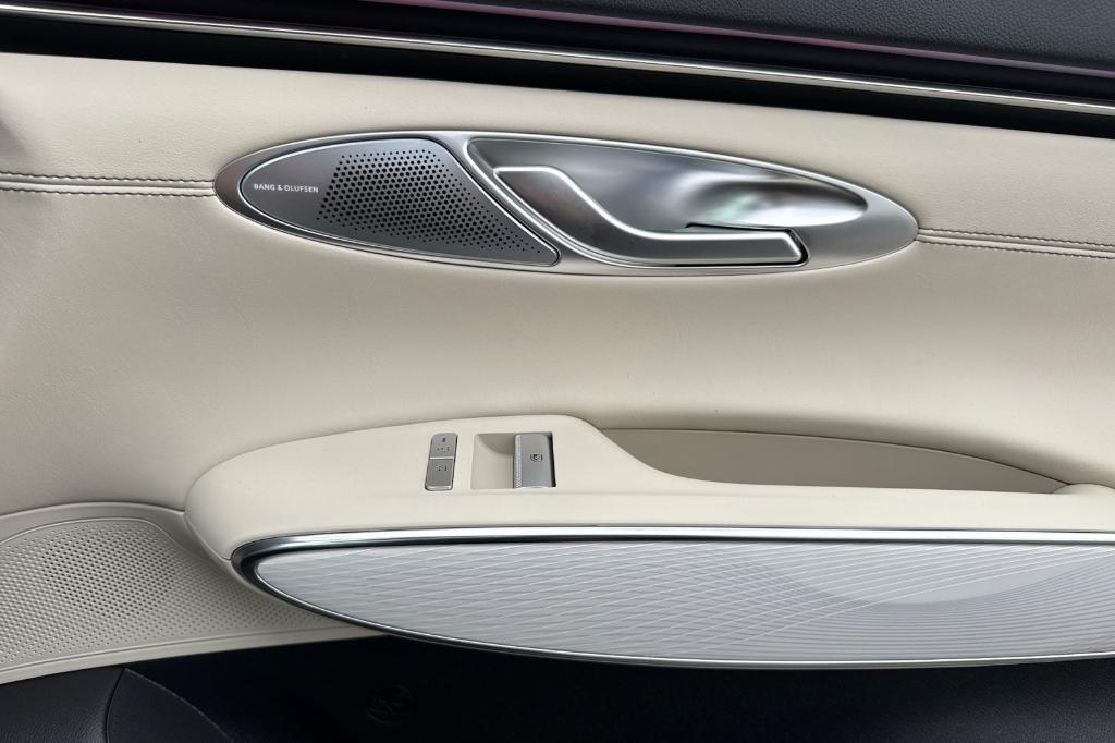 new 2026 Genesis GV70 car, priced at $59,255