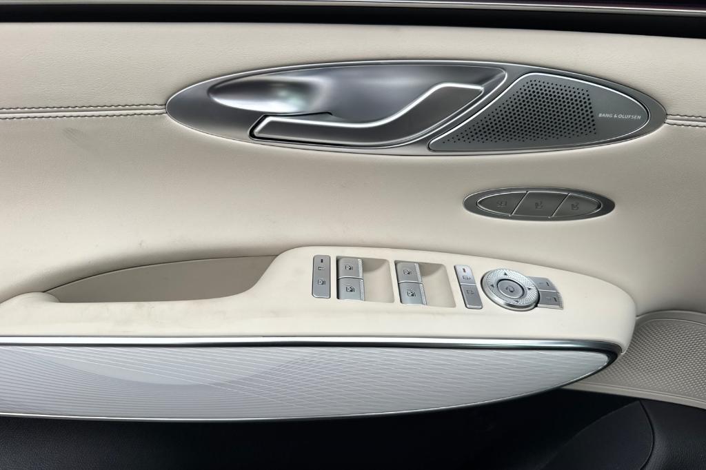 new 2026 Genesis GV70 car, priced at $59,255