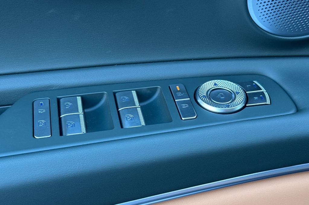 new 2026 Genesis GV80 car, priced at $78,335