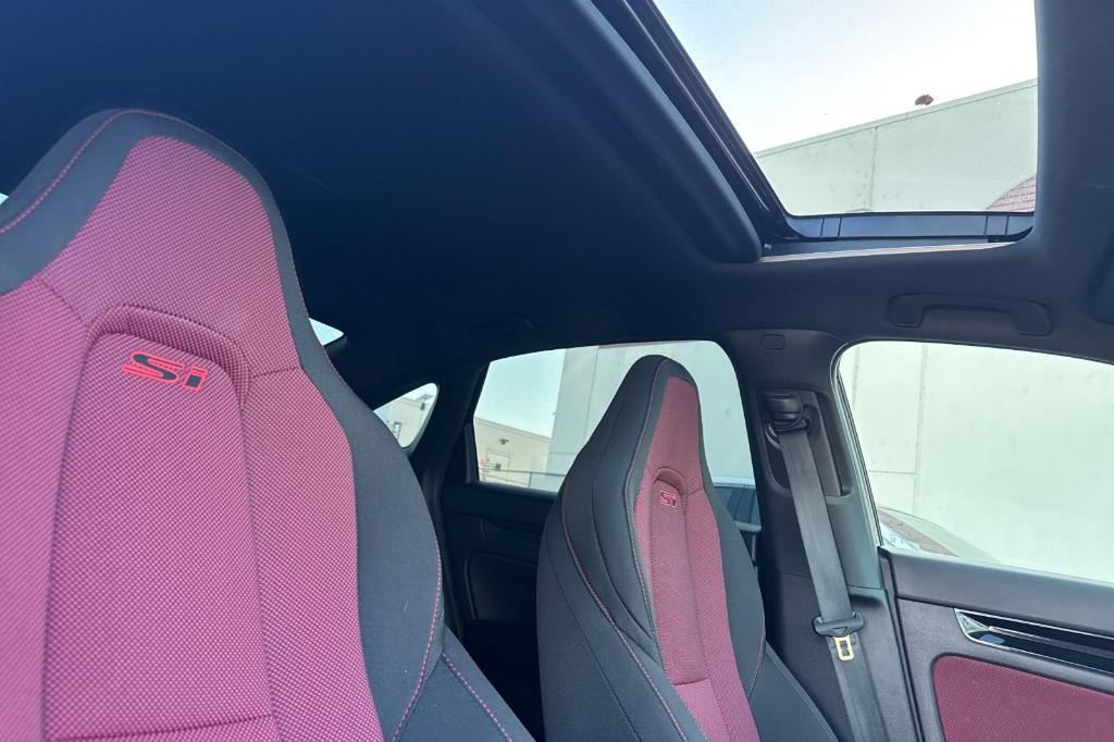 used 2024 Honda Civic Si car, priced at $30,491