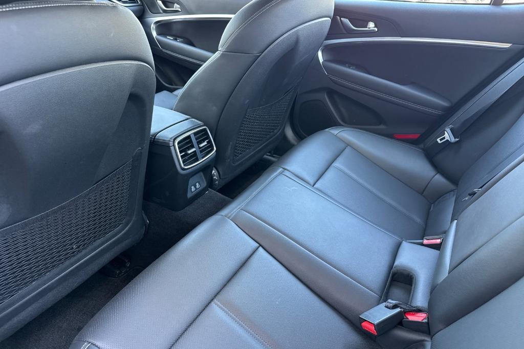 used 2025 Genesis G70 car, priced at $33,991