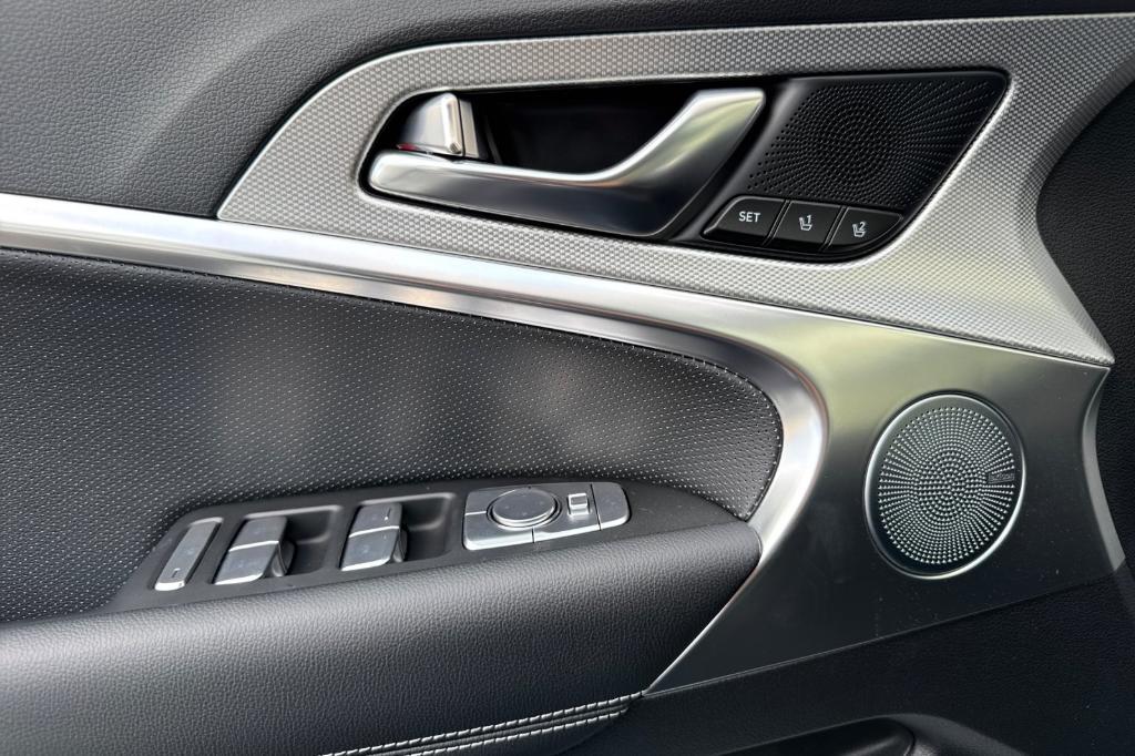 new 2026 Genesis G70 car, priced at $52,755