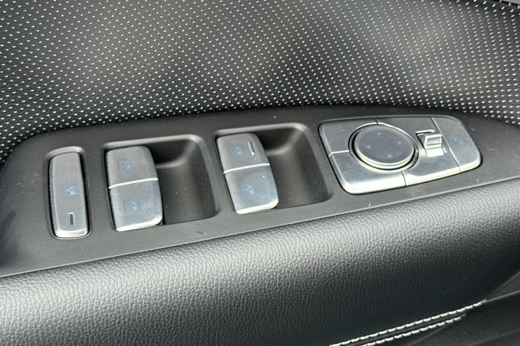 new 2026 Genesis G70 car, priced at $52,755