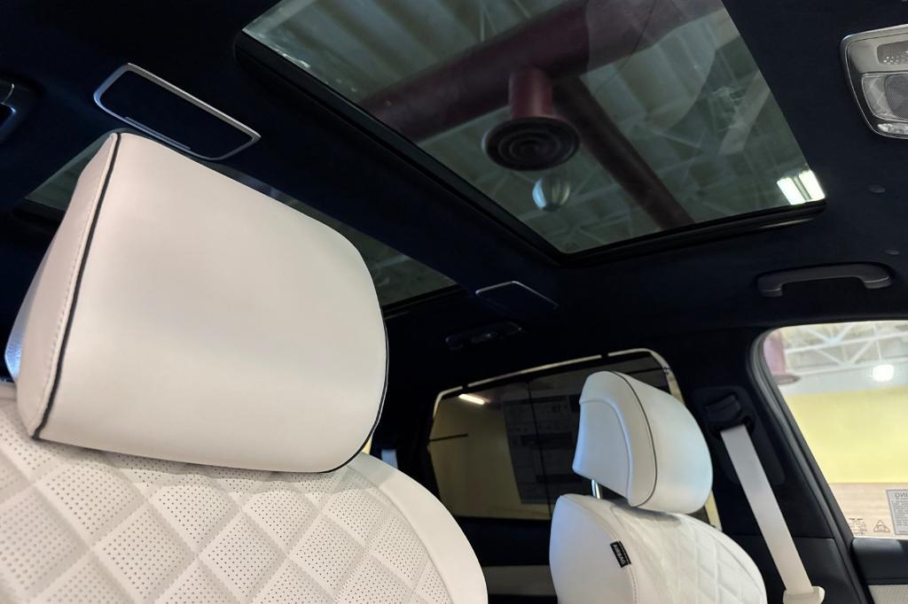 new 2025 Genesis GV80 car, priced at $80,533