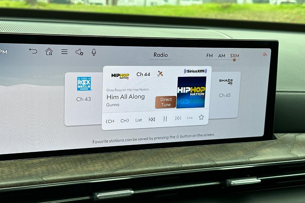 new 2025 Genesis GV80 car, priced at $62,430