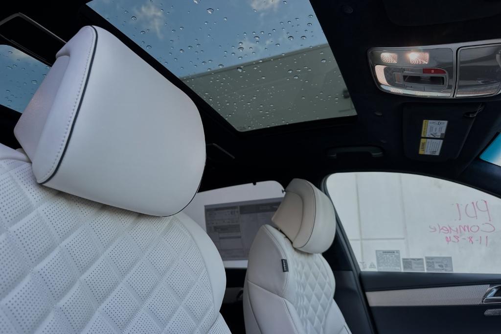 new 2025 Genesis GV80 car, priced at $80,045