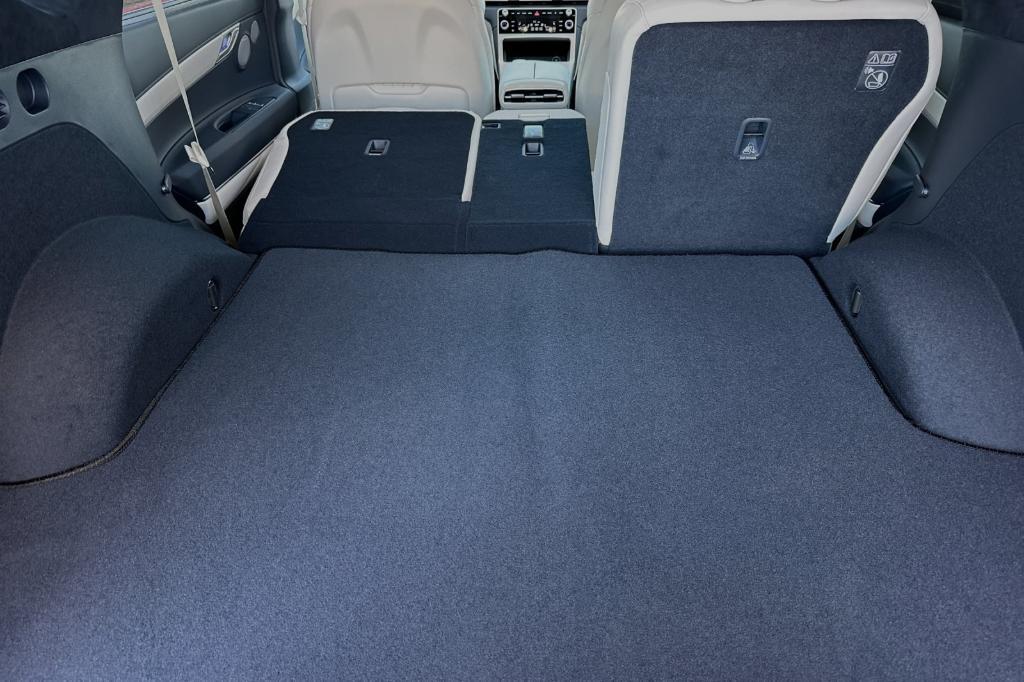 new 2025 Genesis GV80 car, priced at $80,045