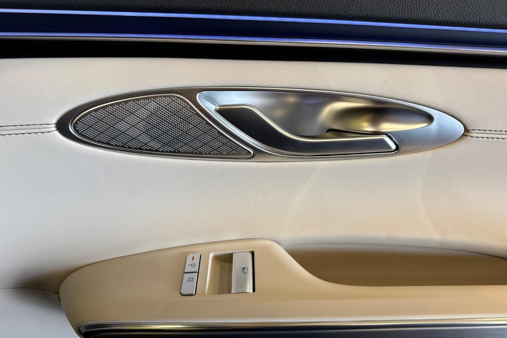 new 2026 Genesis GV70 car, priced at $53,275