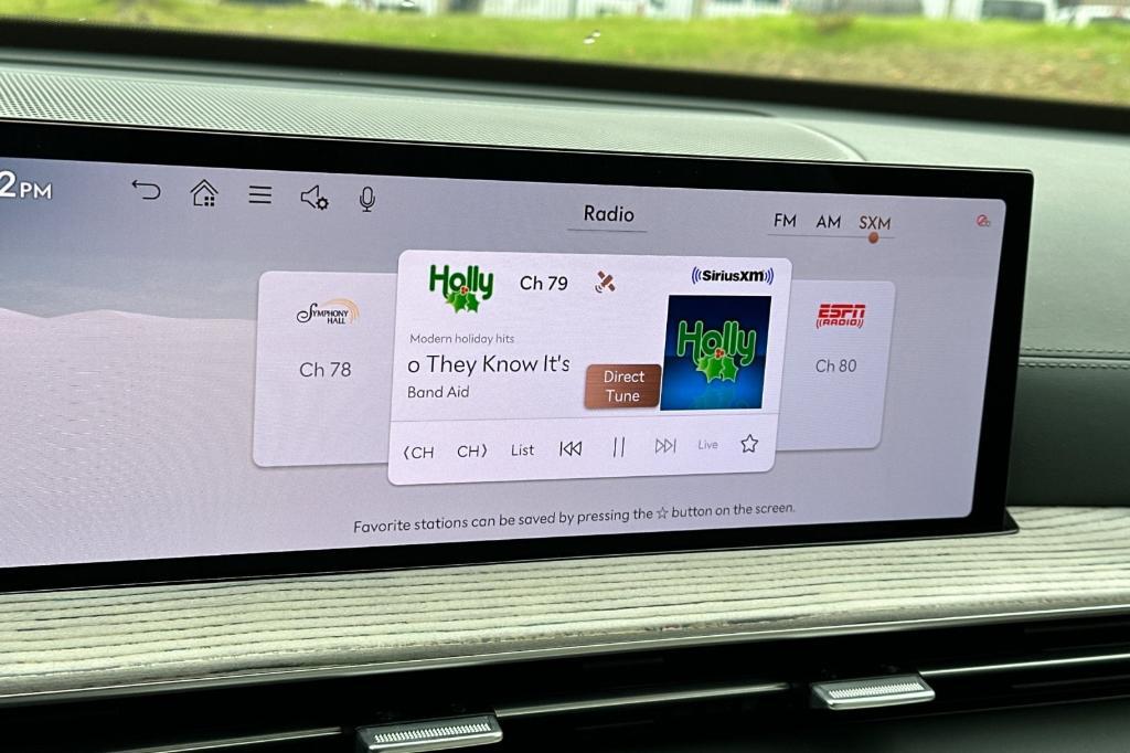 new 2025 Genesis GV80 car, priced at $62,430