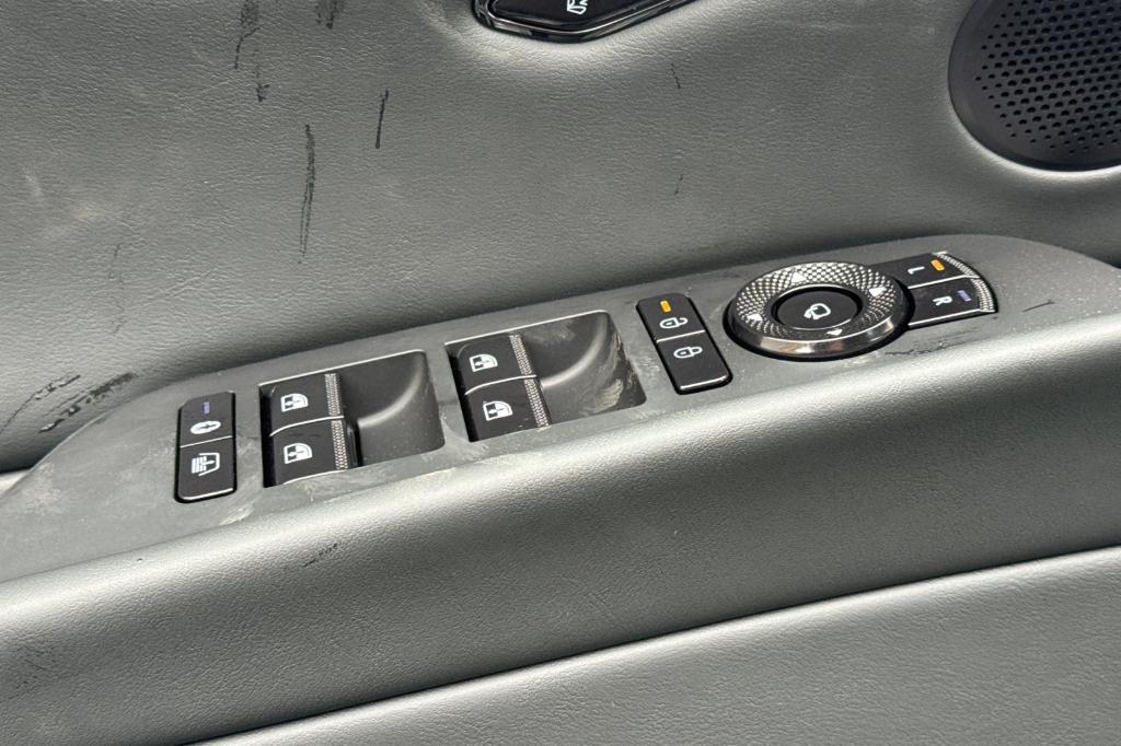 new 2026 Genesis G80 car, priced at $81,755