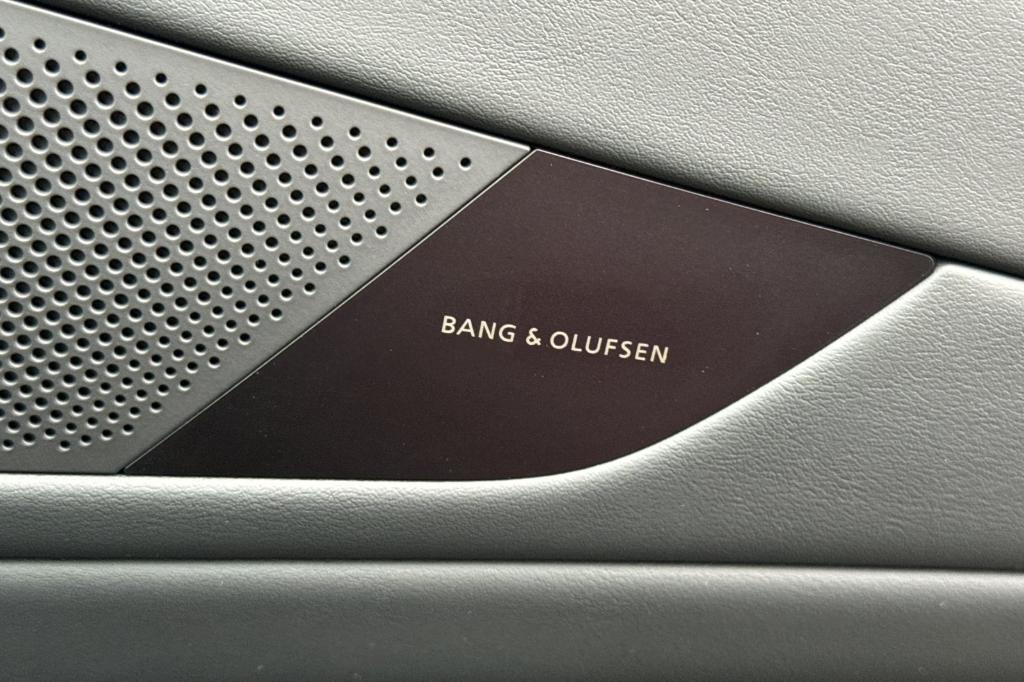 new 2026 Genesis G80 car, priced at $81,755