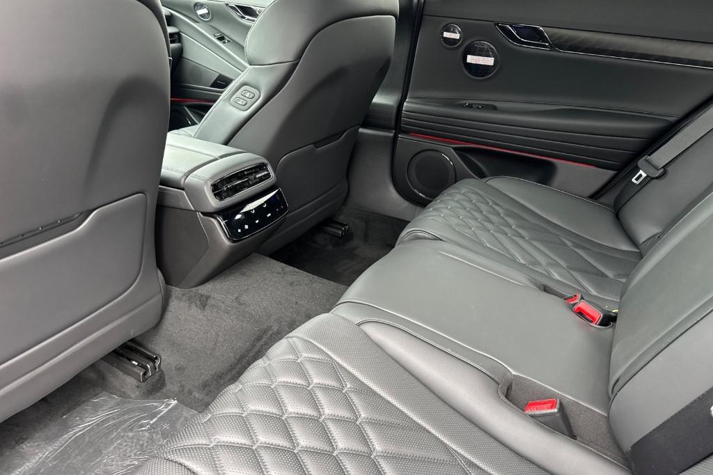 new 2026 Genesis G80 car, priced at $81,755