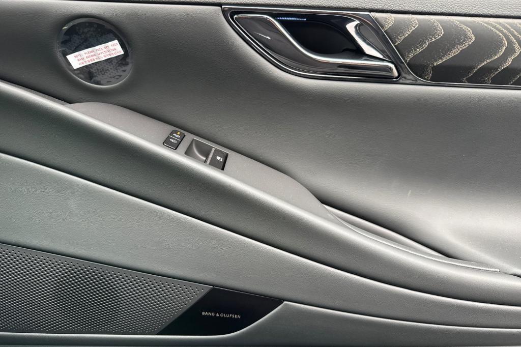 new 2026 Genesis G80 car, priced at $81,755