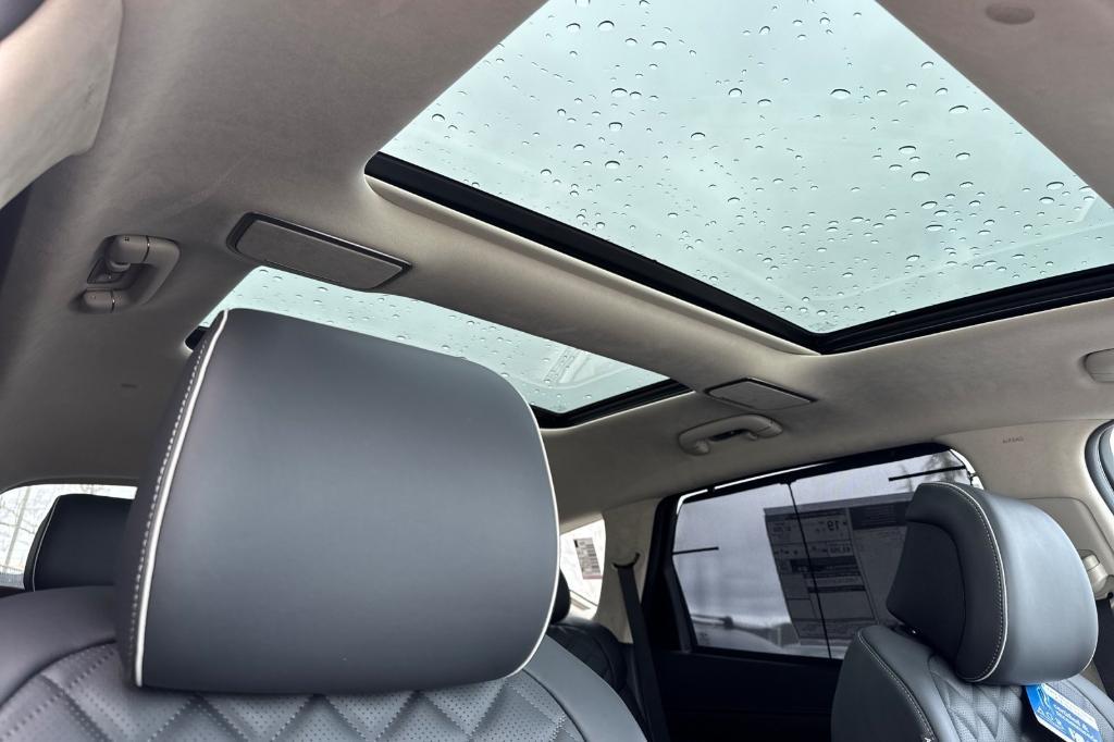 new 2025 Genesis GV80 car, priced at $80,110