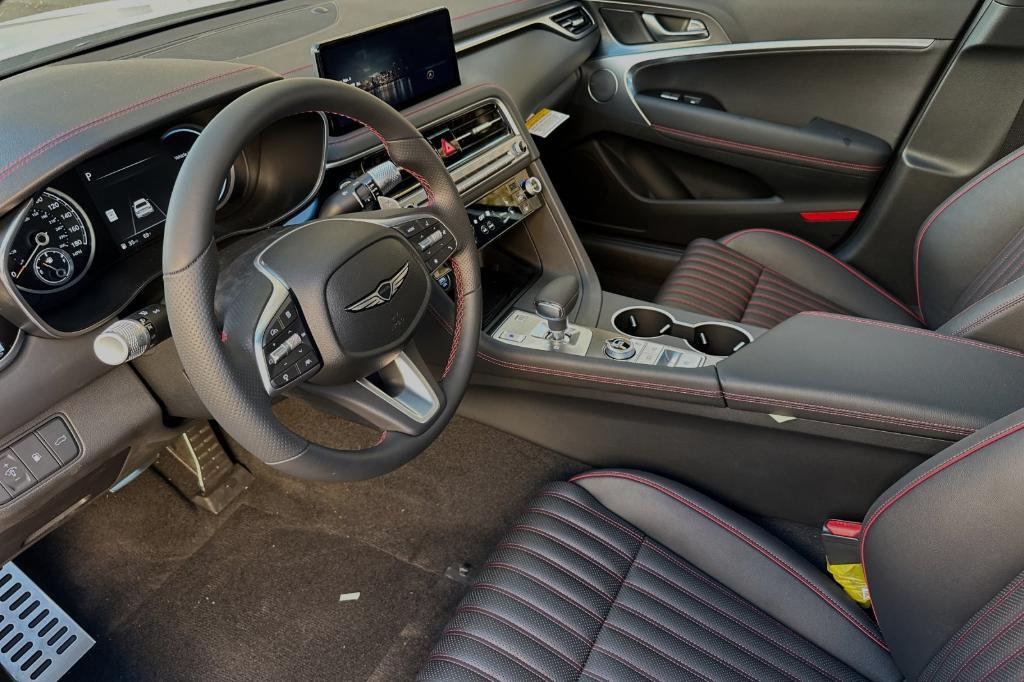 new 2025 Genesis G70 car, priced at $48,555