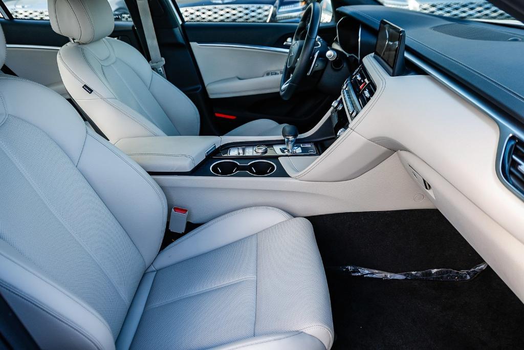 used 2025 Genesis G70 car, priced at $32,991