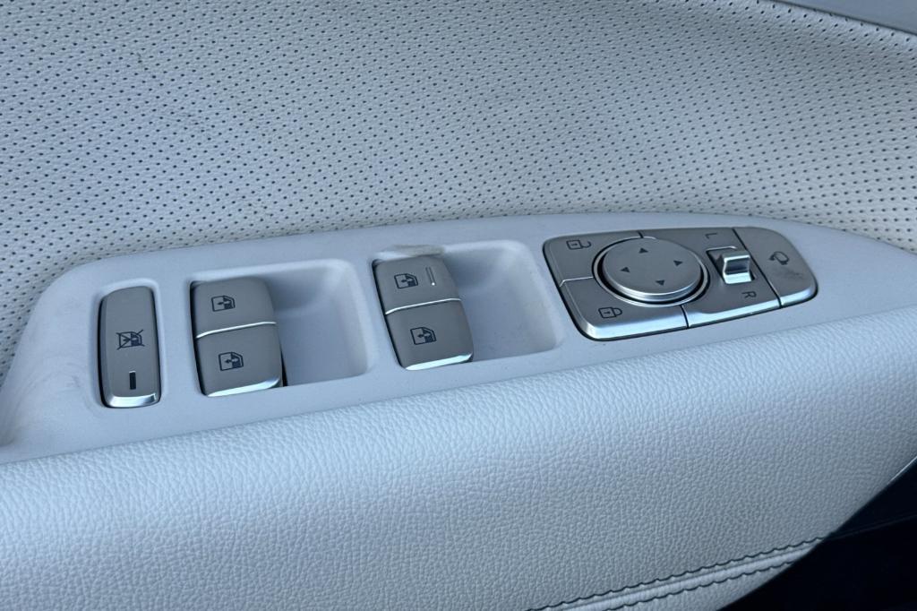 new 2026 Genesis G70 car, priced at $56,170