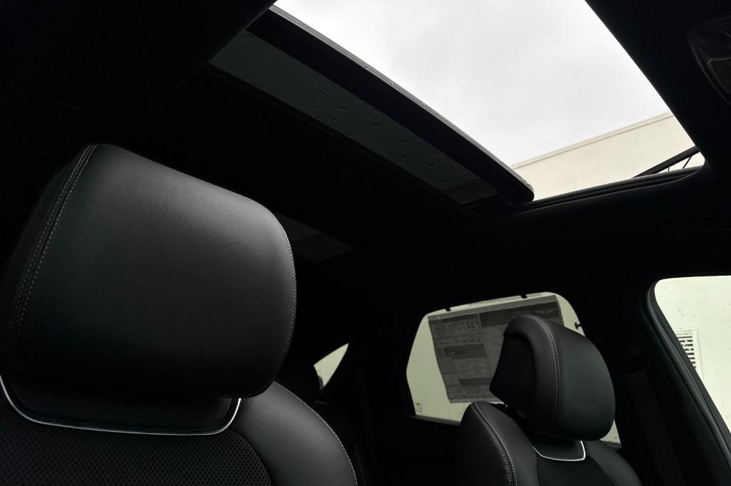 new 2025 Genesis GV70 car, priced at $52,940