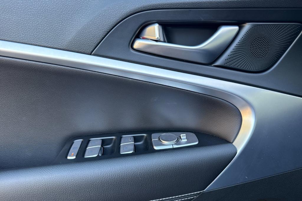 used 2025 Genesis G70 car, priced at $32,999