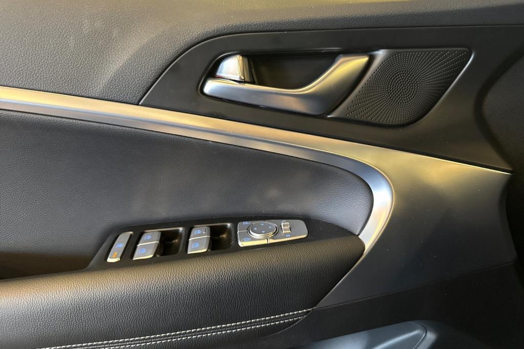 used 2025 Genesis G70 car, priced at $32,999