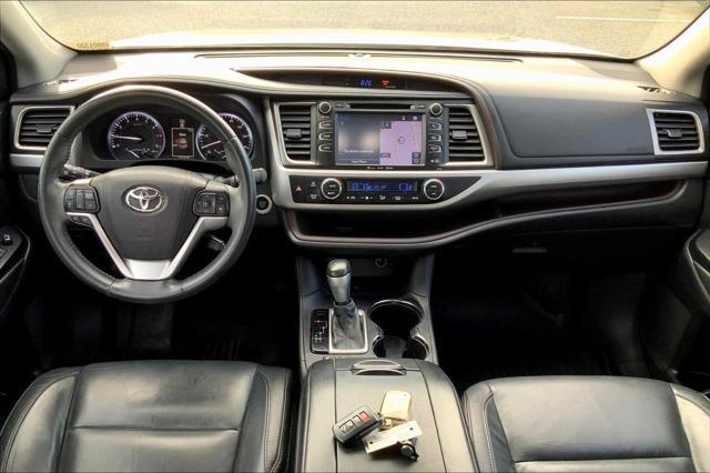 used 2016 Toyota Highlander car, priced at $15,338