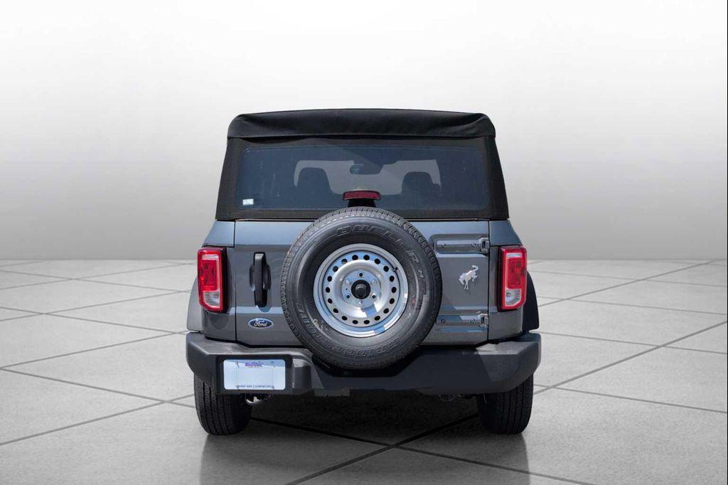new 2025 Ford Bronco car, priced at $41,296