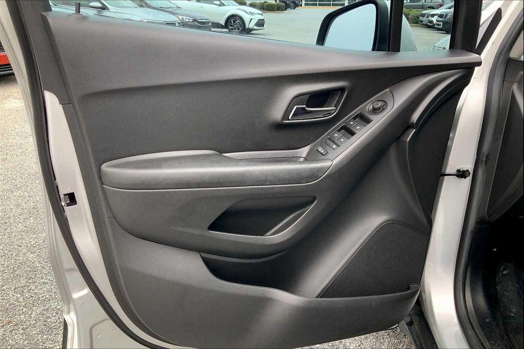 used 2021 Chevrolet Trax car, priced at $15,985